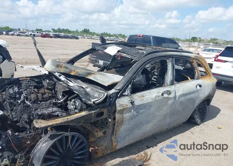 2020 Mercedes-Benz Glc 4Matic z USA, uszkodzony, nr VIN W1N0G8JB1LF792101